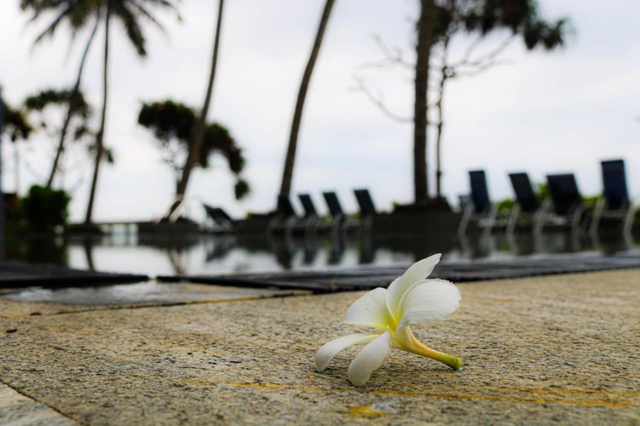 Earl'S Regent Negombo Hotell Eksteriør bilde